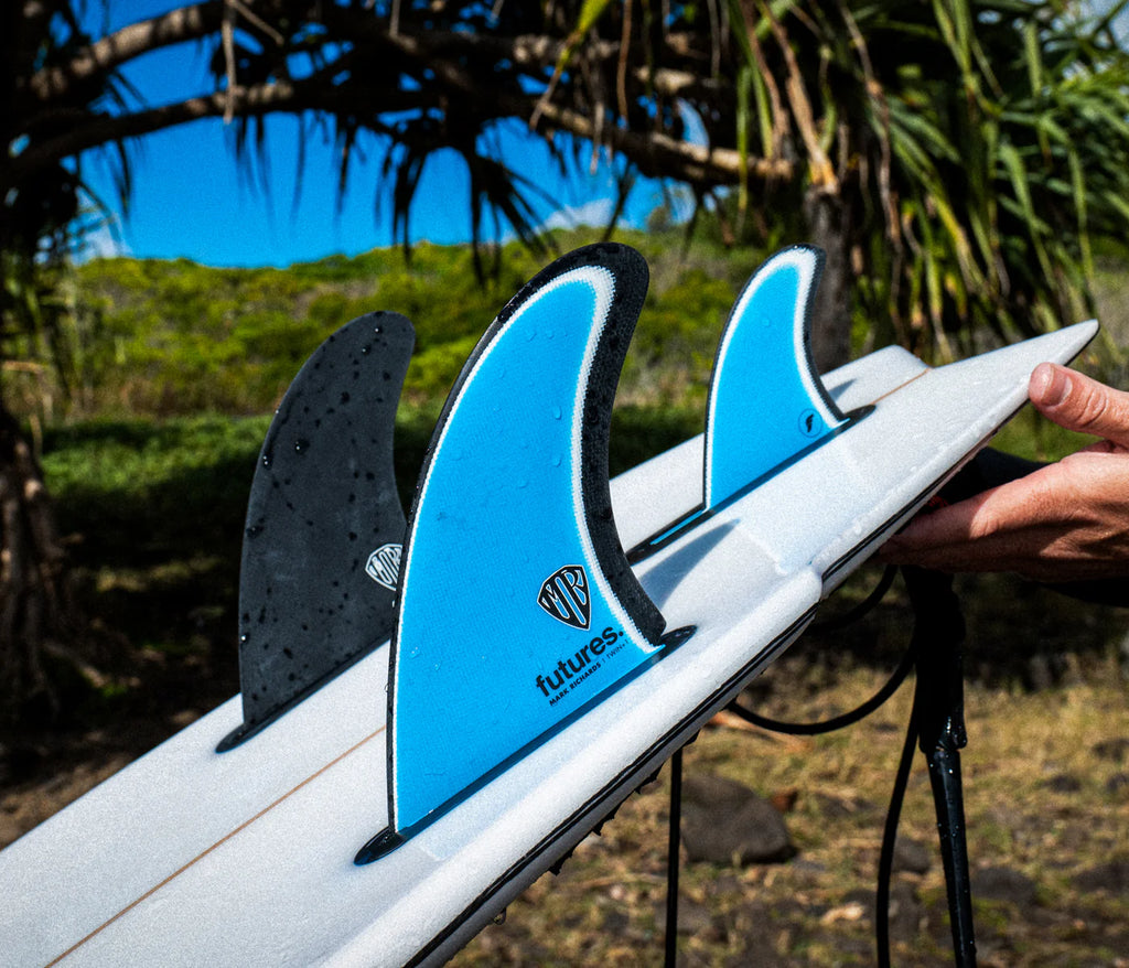 Futures Mark Richards Twin + 1 Fiberglass Fin Set