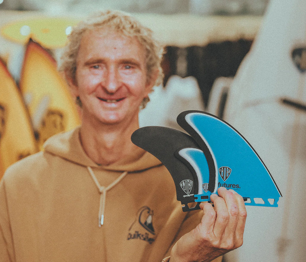 Futures Mark Richards Twin + 1 Fiberglass Fin Set