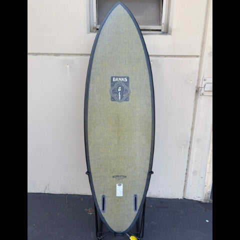 Jim Banks Revolution Twin Fin 5'10x20.5"x2.75"-Vol 33l  (Used)